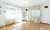 Casă / Vilă cu 6 camere de vanzare in Corbeanca, centru...