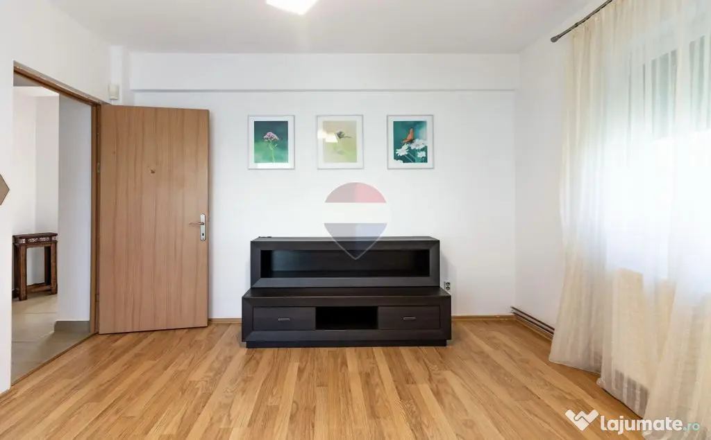 Casă / Vilă cu 6 camere de vanzare in Corbeanca, centru...