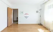 Casă / Vilă cu 6 camere de vanzare in Corbeanca, centru...