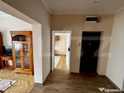 Apartament spațios cu 4 camere, 3 dormitoare și parcar 