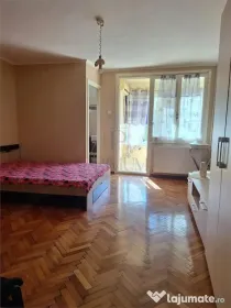 CENTRAL - APARTAMENT 1 CAMERA - mobilat, utilat LIFT