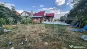 Casa cu 3 dormitoare de vanzare, 105 mp, teren 1810 mp, in l 