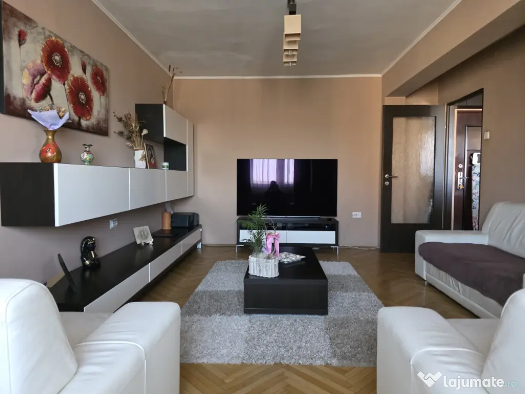Apartament 3 camere tip AN Rogerius