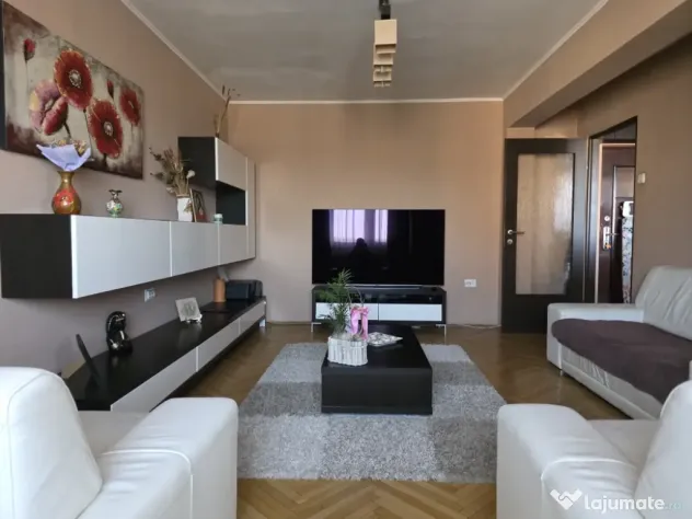 Apartament 3 camere tip AN Rogerius