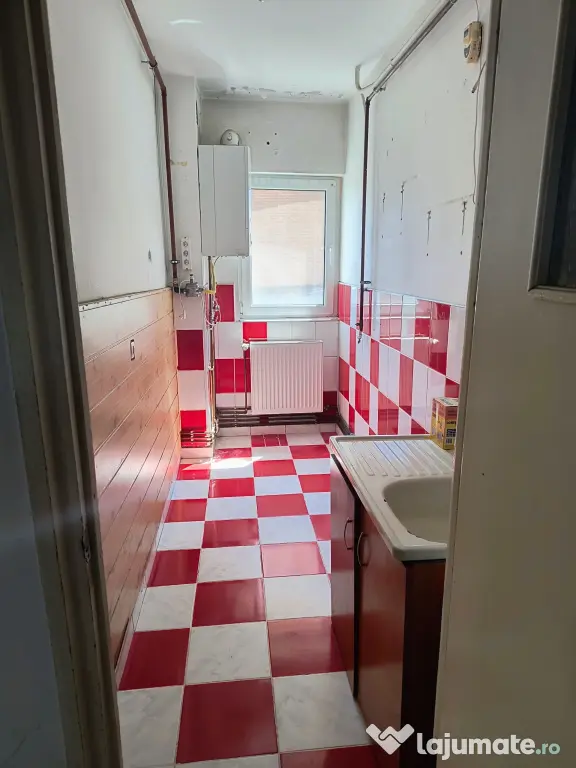 Garsoniera piata UTA ,Arad