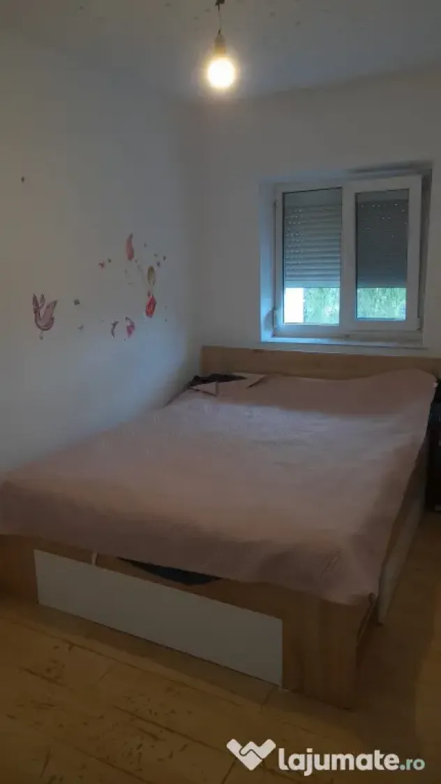 Apartament cu 3 camere central
