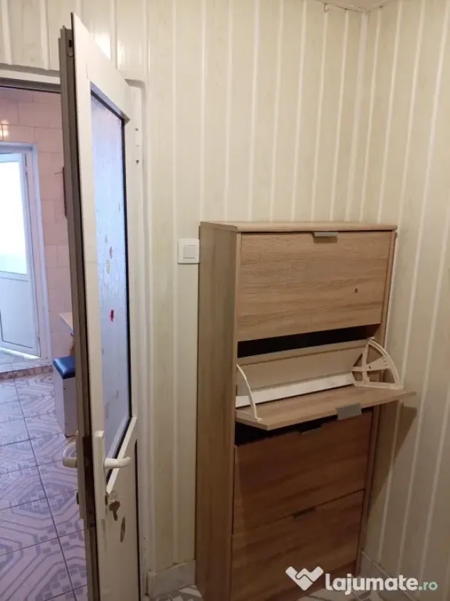Apartament cu 3 camere central