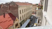 2 camere. Adresă centrală. 99 mp construiți. 2 băi. Etaj 3. 