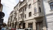 2 camere. Adresă centrală. 99 mp construiți. 2 băi. E... 