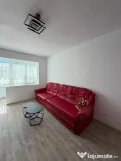 Apartament 2 camere et 2