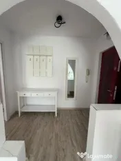 Apartament 2 camere et 2