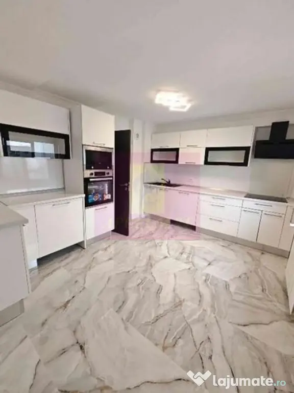 Apartament 4 camere Decebal adiacent - Bucuresti (Bucuresti-Ilfov)