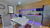 3D! Resedinta Protocol Cabinet Birou, mobilata,accesorizata, 