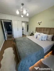 Apartament 3 camere lux, 76 mp, 2 băi, terasă și parcare 