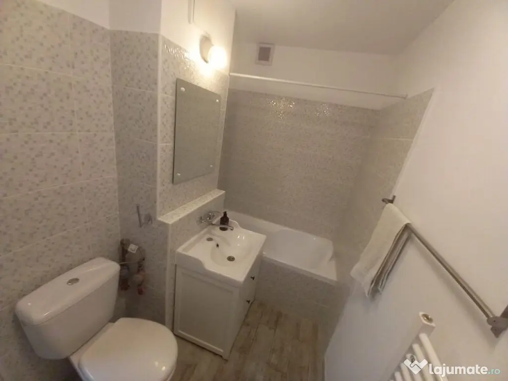 Decebal voronet etaj 3 - Bucuresti (Bucuresti-Ilfov)