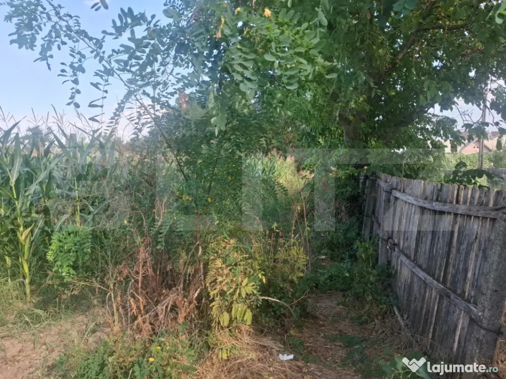Teren de vanzare, 2800 mp, zona Gura Foi - Gura Foii (Dambovita)