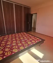 Vand apartament 2 camere 58 mp+balcoane 15mp zona Stejarului