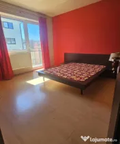 Vand apartament 2 camere 58 mp+balcoane 15mp zona Stejarului