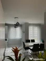 Apartament de vanzare semidecomandat ,2 camere 55mp , zona E