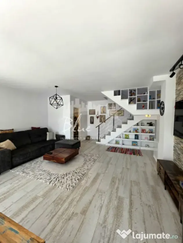 Apartament exclusivist în vilă | Vedere frontală la lac, - Mamaia Sat (Constanta)