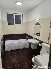 Apartament de vanzare , semidecomandat 57mp, zona Eroilor