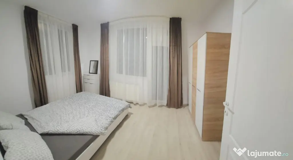 Apartament de vanzare , semidecomandat 57mp, zona Eroilor - Floresti (Cluj)