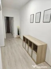 Apartament de vanzare , semidecomandat 57mp, zona Eroilor