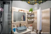 Apartament 3 camere 64 mp, parcare inclusa , 2 balcoane ,Val 