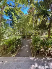 Un apartament cu 3 camere, pregătit să devină „acasă?? 
