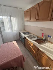 Garsoniera spațioasă - 35 mp, Sarari
