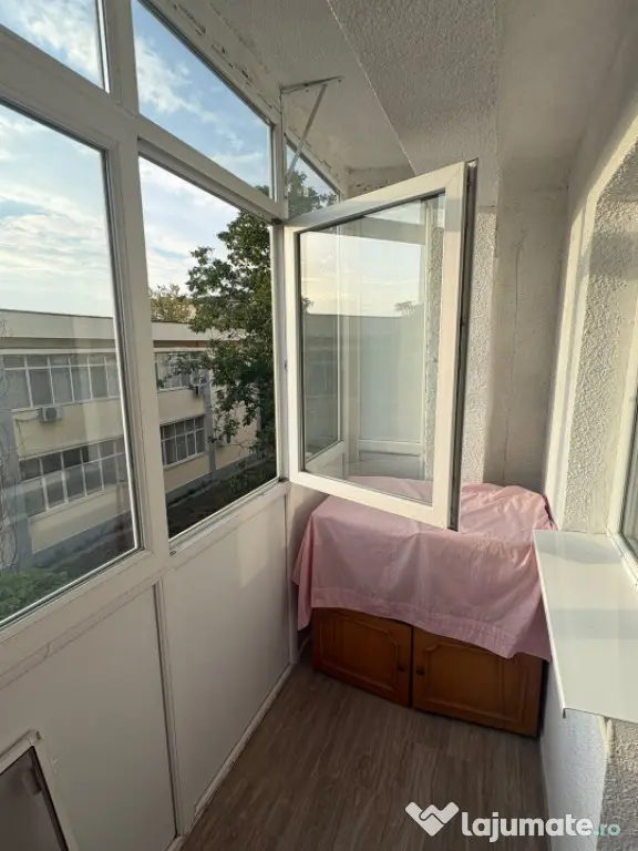 Garsoniera spațioasă - 35 mp, Sarari - Craiova (Dolj)