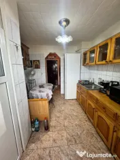 Apartament spatios gata de mutare 
