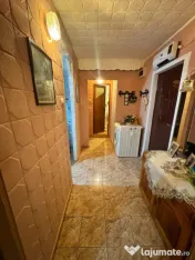 Apartament spatios gata de mutare 