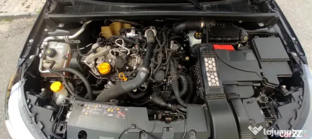 Renault Megane, Zen 5ce 116GPF benzina, In Giurgiu - Giurgiu (Giurgiu)