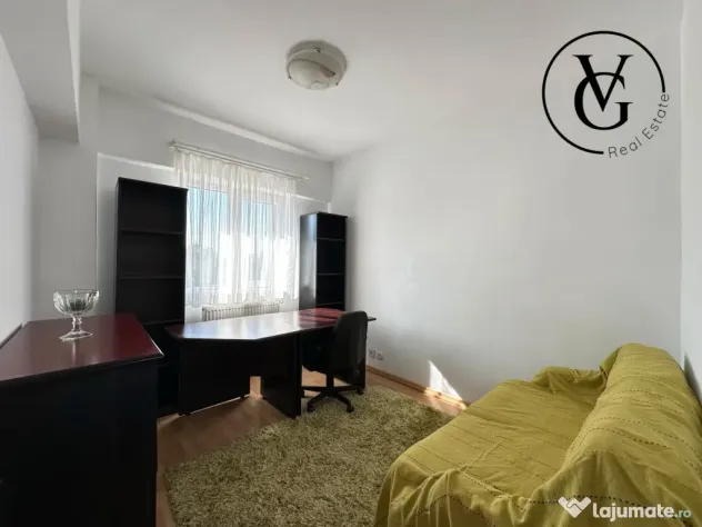 Apartament decomandat 4 camere - Casa de Cultura - termen lu - Constanta (Constanta)