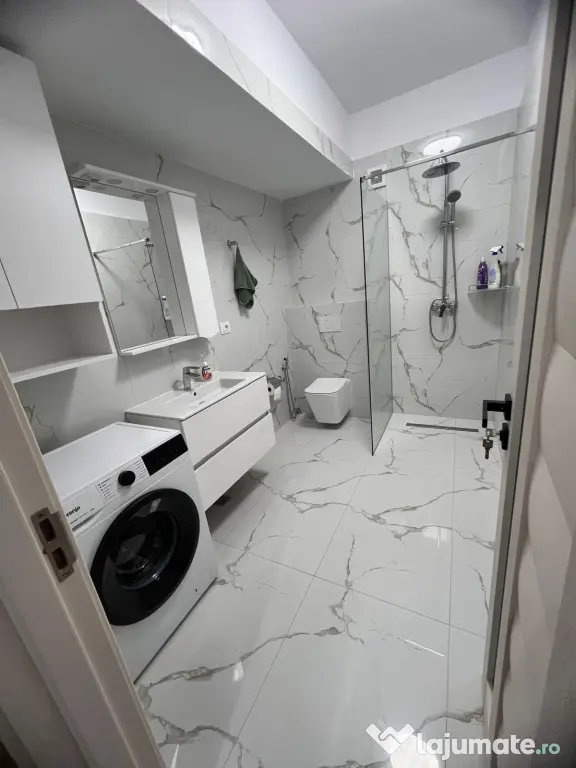Apartament cu 2 camere de inchiriat calea lui traian centru nou loc parcare