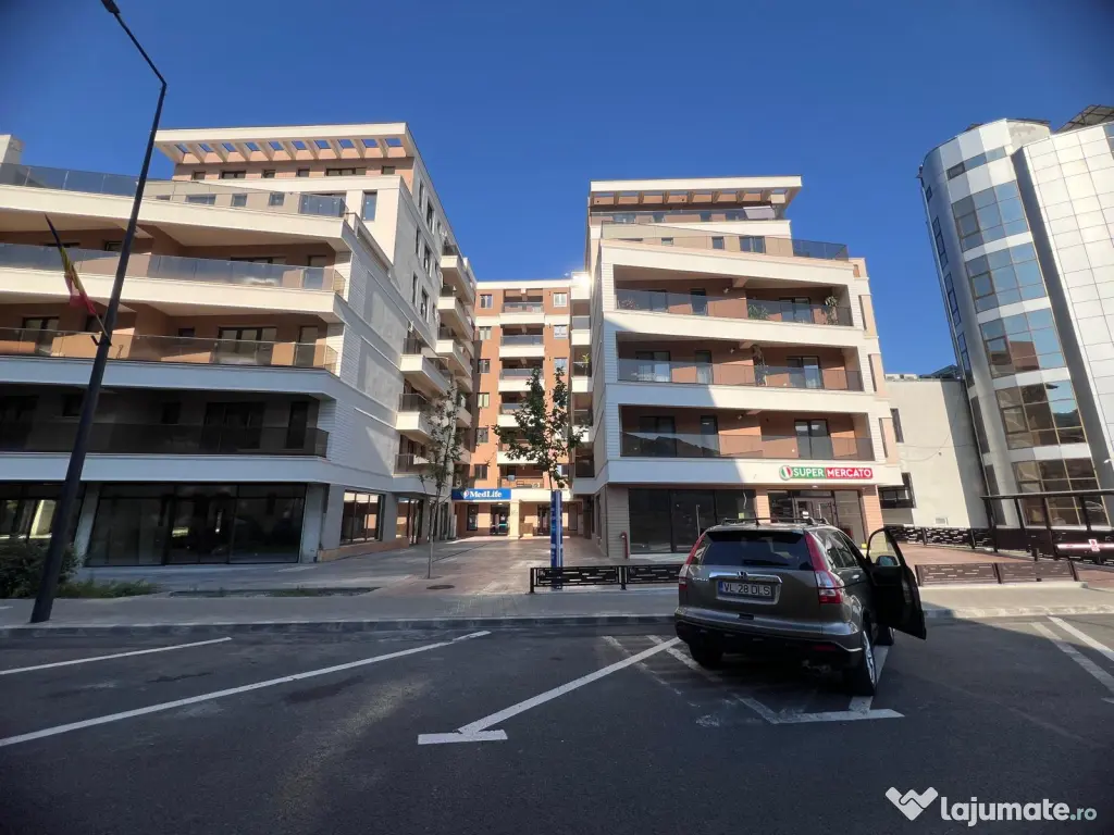 Apartament cu 2 camere de inchiriat calea lui traian centru nou loc parcare