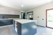 Vila de vanzare I 171 mp utili, teren 563 ICorbeanca I La... 