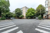 Apartament cu 2 camere semifinisat la etajul 1 in Micalac... 