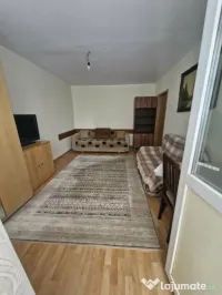 Apartament 2 camere decomandate de închiriat - zona Piața-Sud, Bacău