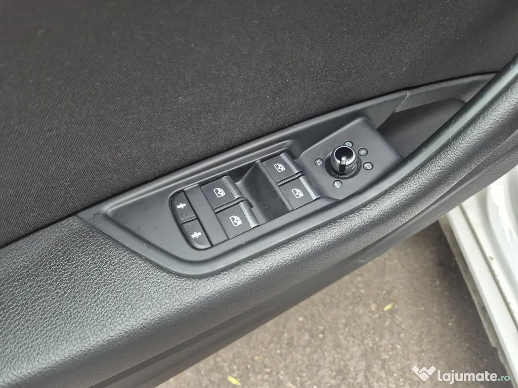 Audi A4 - 40 TFSI S-line