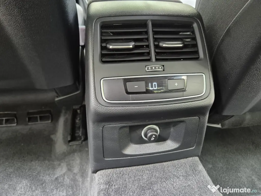 Audi A4 - 40 TFSI S-line