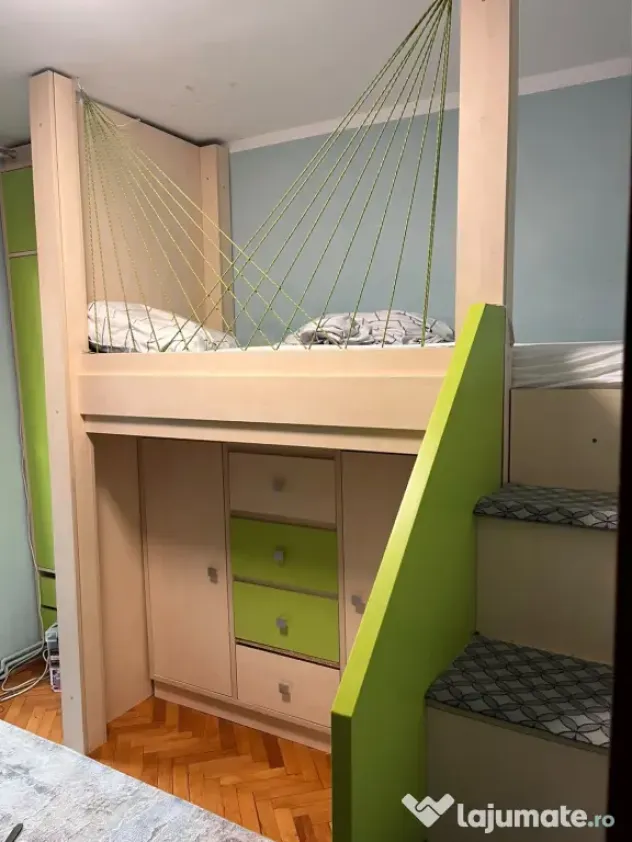 Mobilier camera tineret