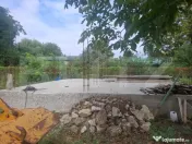 Teren intravilan 3283 mp cu utilaje, materiale și structur? 