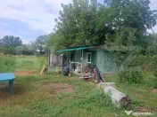 Teren intravilan 3283 mp cu utilaje, materiale și structur? 