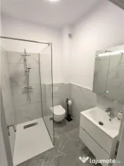 Garsoniera moderna la etajul 1 cu boxa depozitare si parcare 