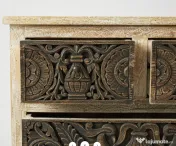 Comoda cu Sertare din Lemn Sculptat