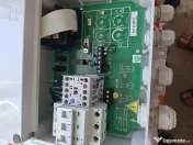 Panou de protecţie şi automatizare pentru exploatarea automată a unei pompe 