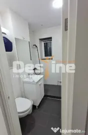 Apartament 2 camere, zona Nord Cameliei, bloc cub.