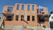 Casă duplex in constructie, Ipotesti 